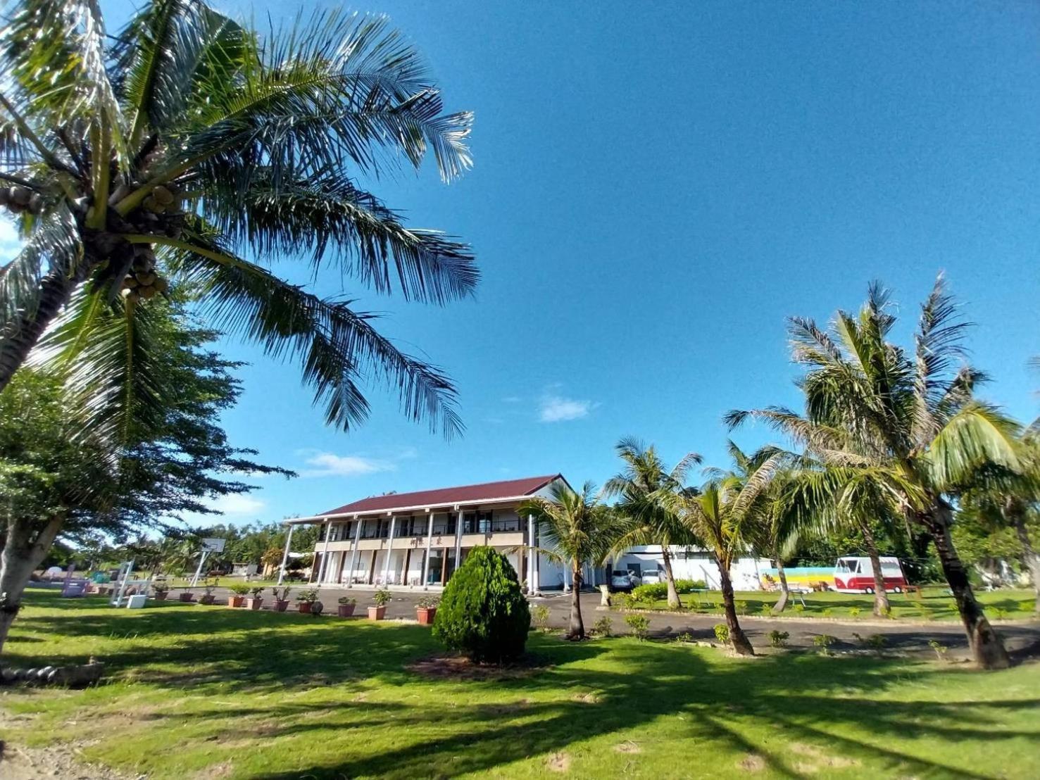 Coconutpalm Home Hengchun Exterior photo